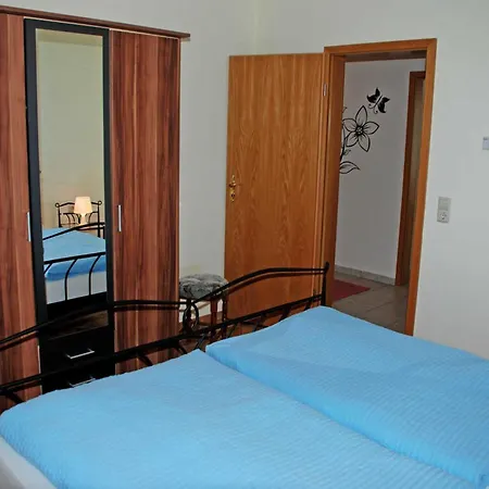 Lisa Quarto em Acomodações Particulares *